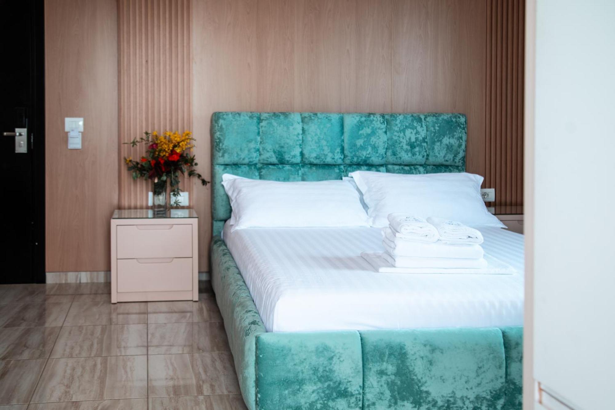 Vila E Bardhe Sarande Ngoại thất bức ảnh
